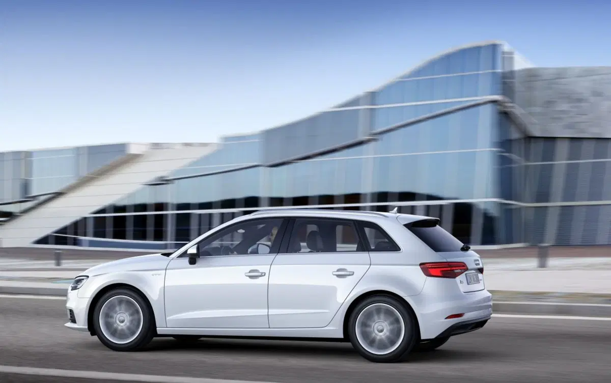 Audi A3 Sportback g-tron 2019: più metano, meno benzina (18)