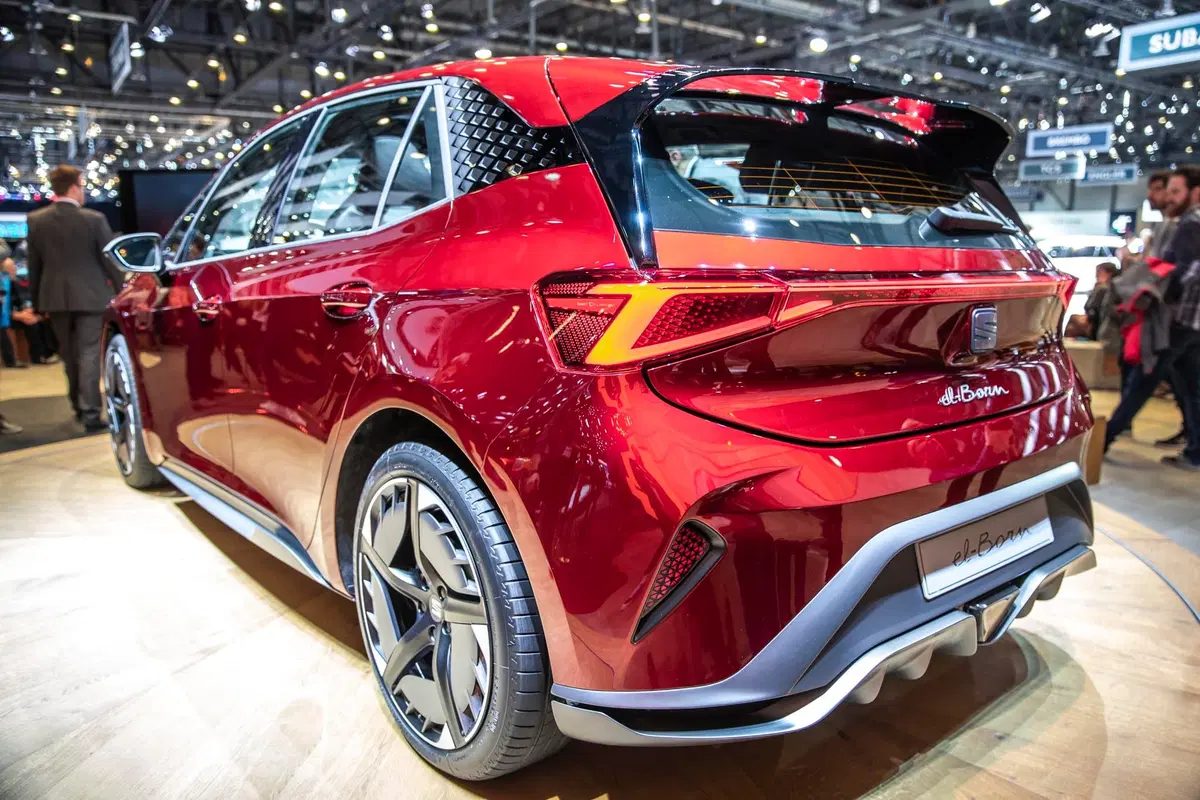 Salone di Ginevra 2019, Seat: De Meo lancia la sfida ispanica alla micro(e non)mobilità elettrica (12)