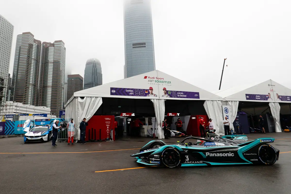 Formula E, ePrix di Hong Kong: squalificato Bird, la vittoria a Mortara (16)