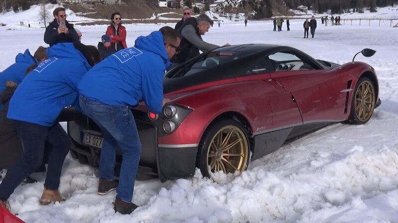 Pagani Huayra bloccata nella neve a St.Moritz [Video]