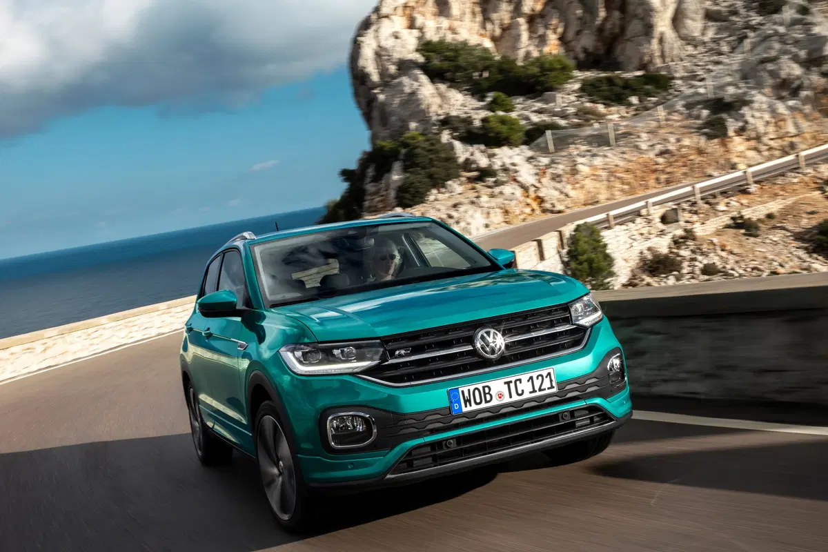 Volkswagen T-Cross 2019 ecco come va la cugina della Polo (6)
