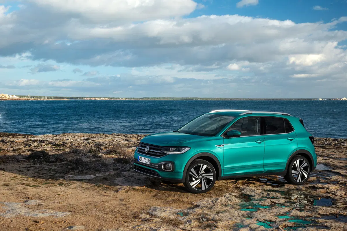 Volkswagen T-Cross 2019 ecco come va la cugina della Polo (17)