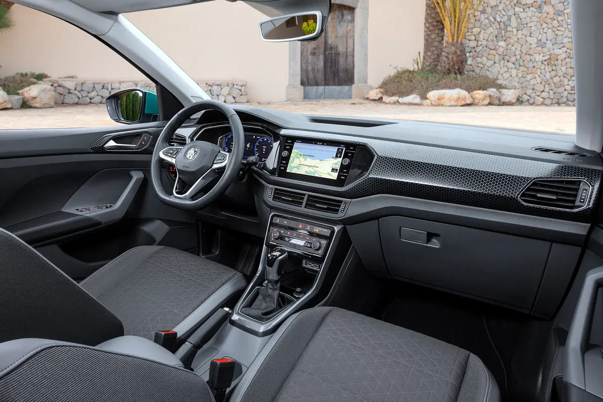 Volkswagen T-Cross 2019 ecco come va la cugina della Polo (19)