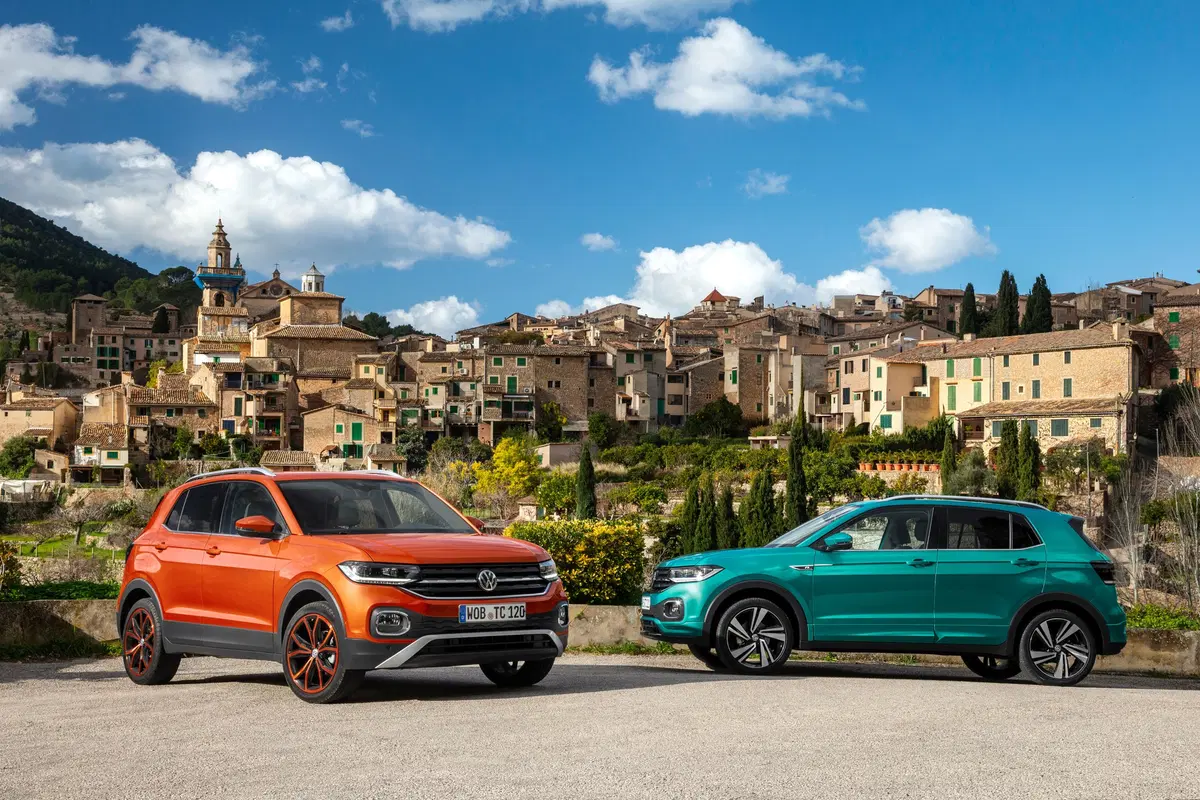 Volkswagen T-Cross 2019 ecco come va la cugina della Polo (22)