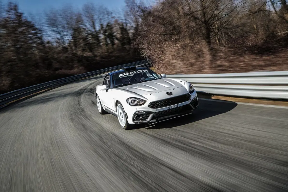 Abarth 124 rally 2019, lo Scorpione da corsa si rinnova (7)