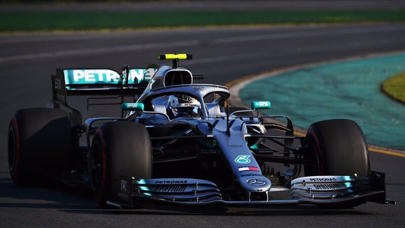 F1, GP Australia 2019: vince Bottas. Quarto Vettel
