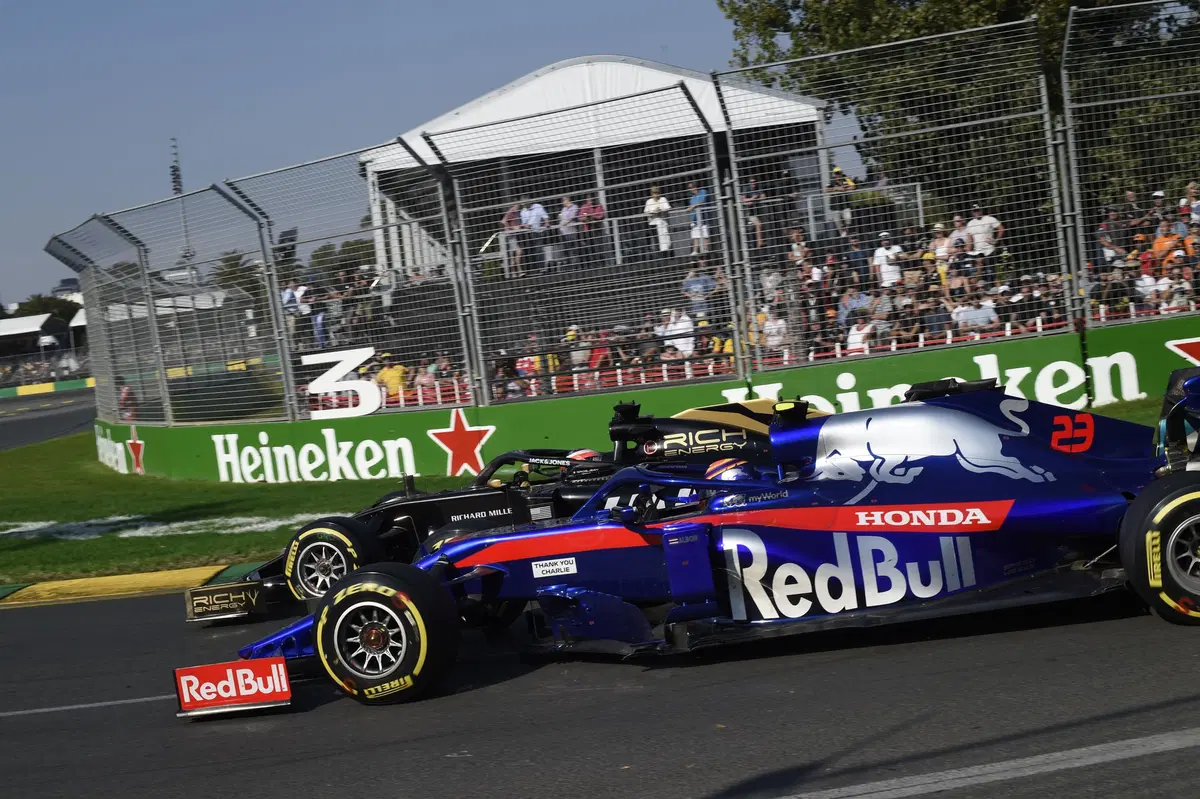 F1, GP Australia 2019: vince Bottas. Quarto Vettel (41)