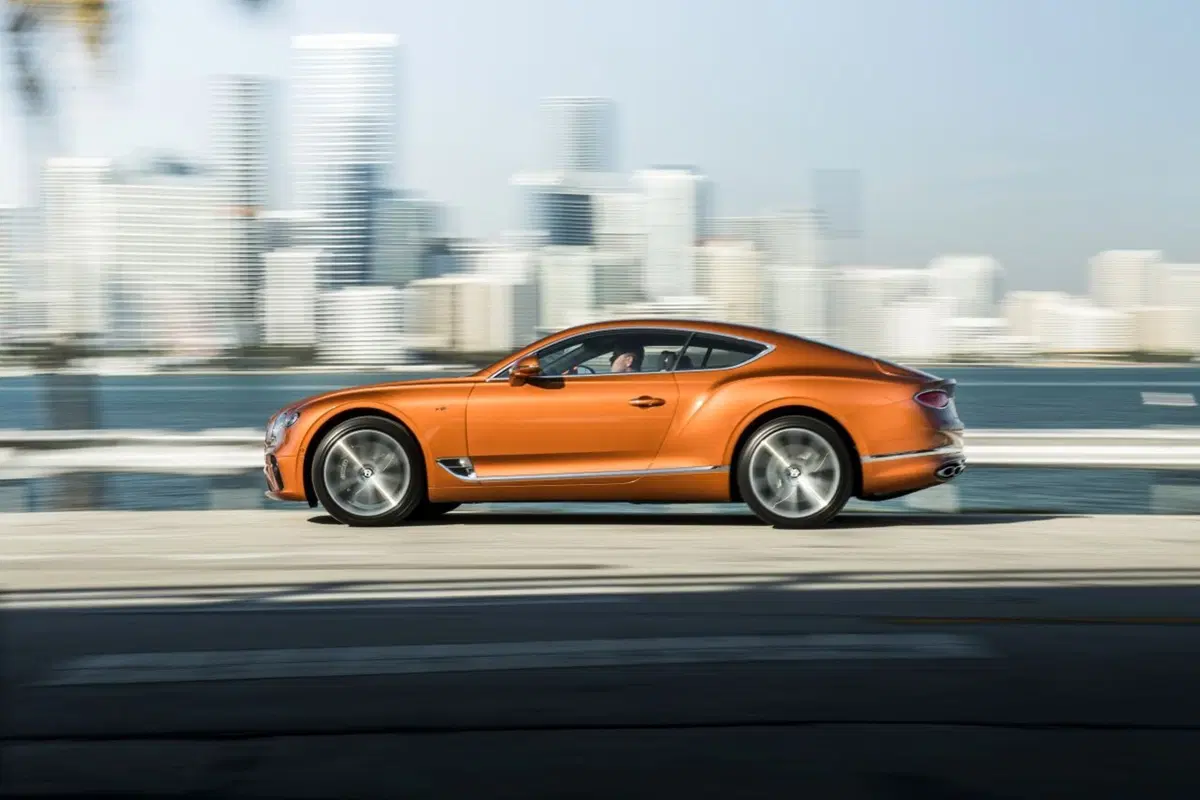 Bentley Continental GT V8, le nuove coupé e cabrio (4)