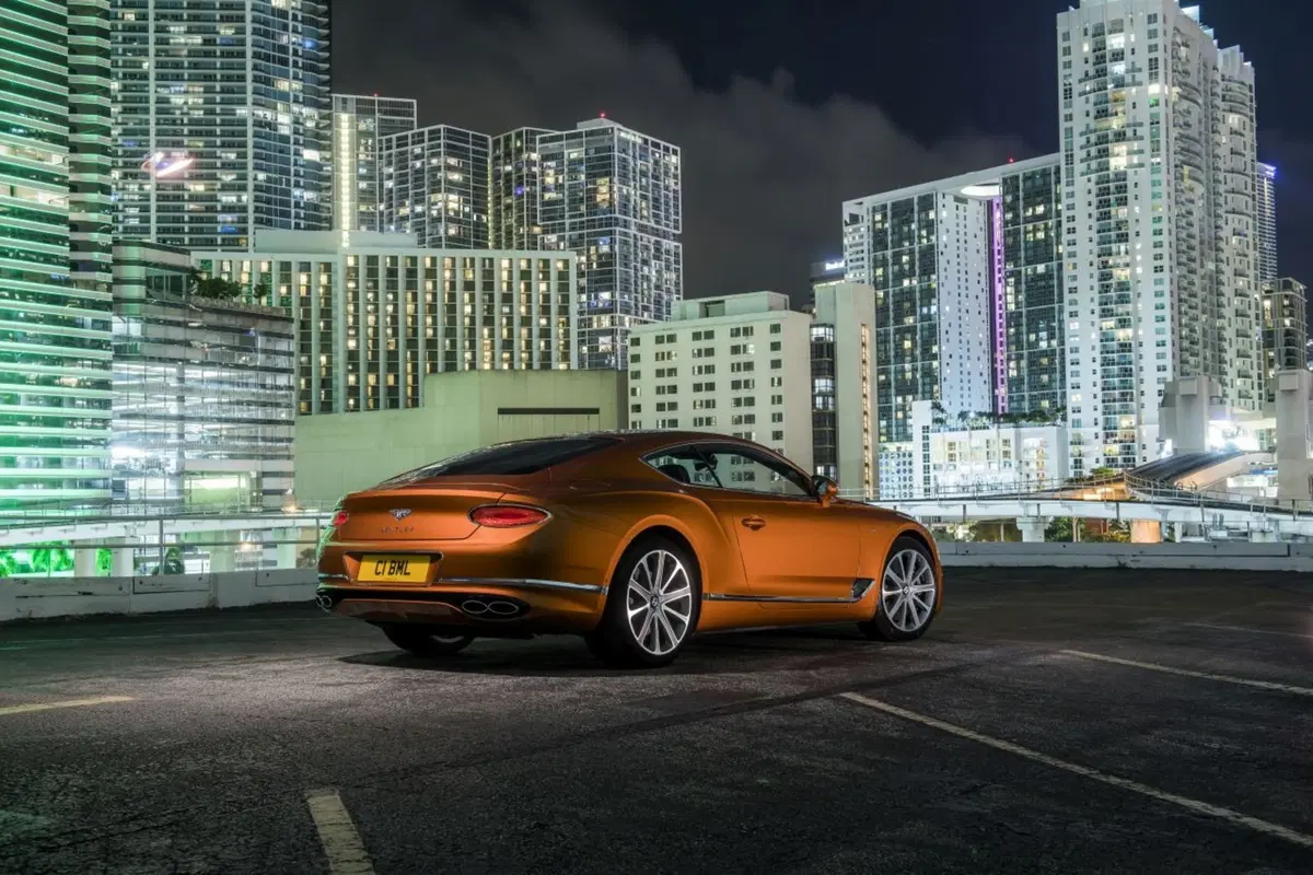 Bentley Continental GT V8, le nuove coupé e cabrio (17)