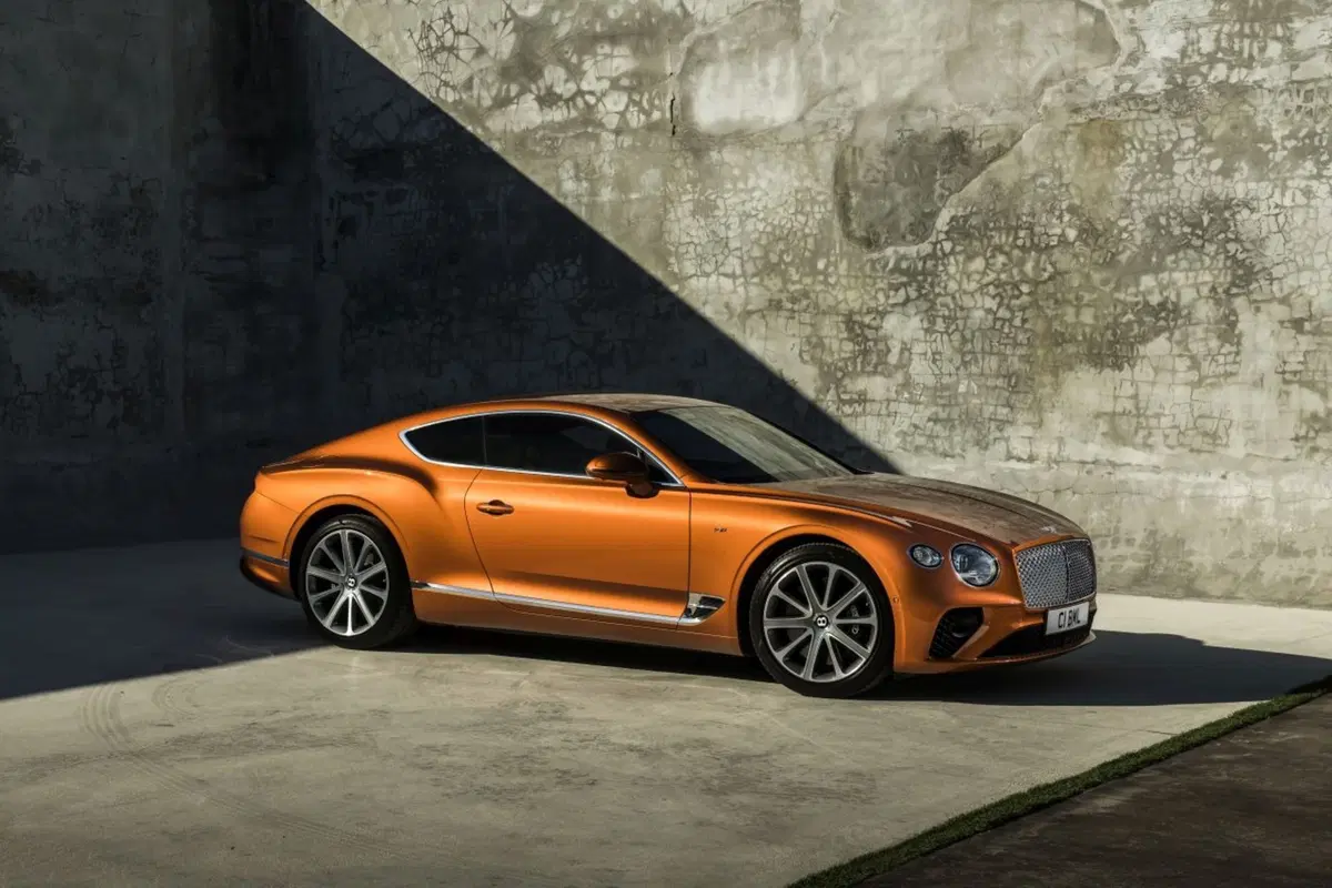 Bentley Continental GT V8, le nuove coupé e cabrio (20)