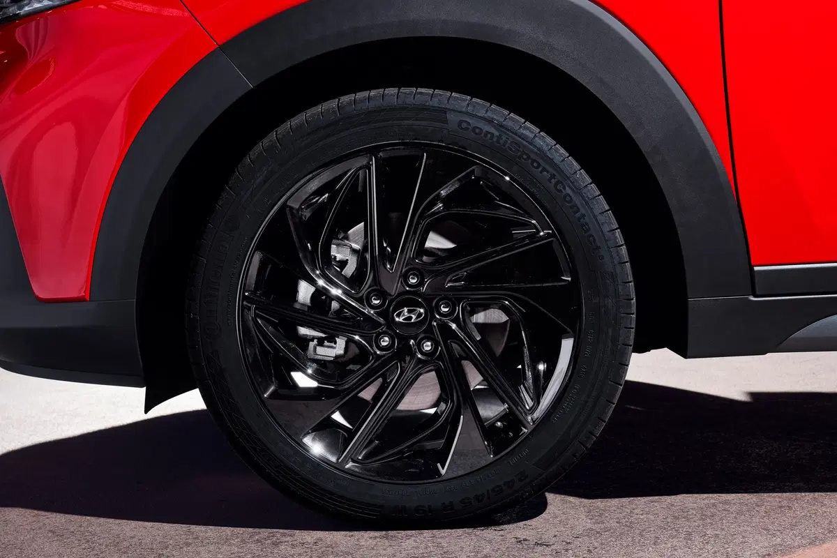 Hyundai Tucson N Line, allestimento sportivo (18)