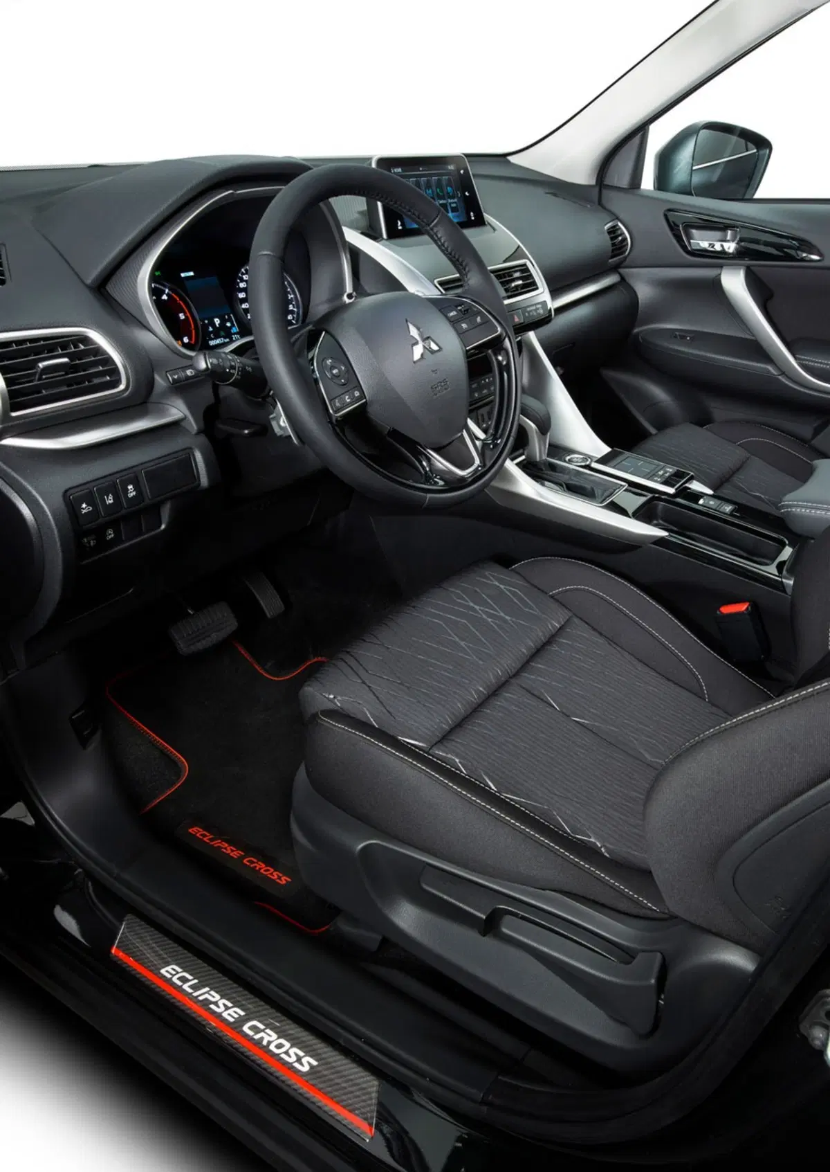 Mitsubishi Eclipse Cross Knight, look dark (4)
