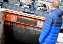 Roma, scale mobili della metro accartocciate. Nessun ferito