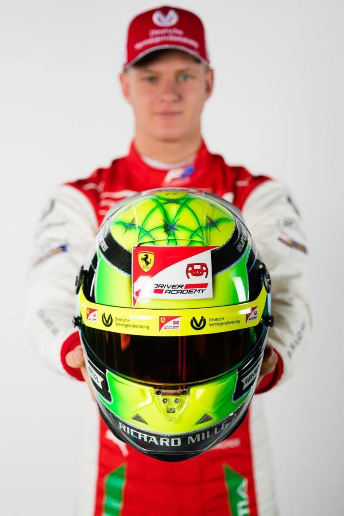 Mick Schumacher, il neo pilotino Ferrari (e Prema) compie 20 anni (5)
