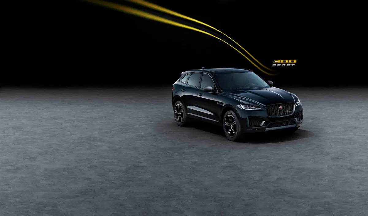 Jaguar F-Pace, arrivano le serie speciali 300 Sport e Chequered Flag (7)