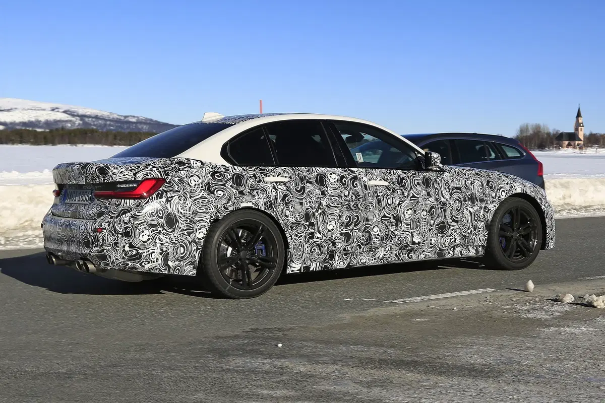 BMW M3 2020: avvistata ancora (Foto spia) (11)
