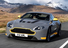 Aston Martin V12 Vantage S 2017: finalmente il manuale!