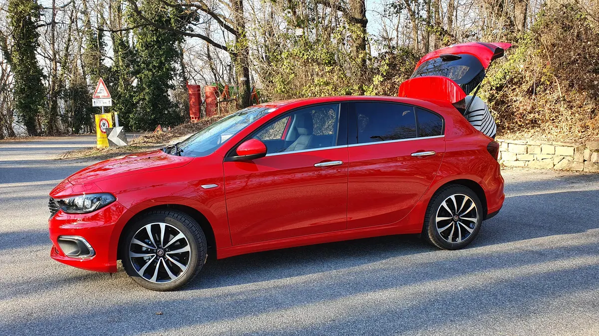 Fiat Tipo | Hatchback è bello! E il costo è abbordabile! (4)