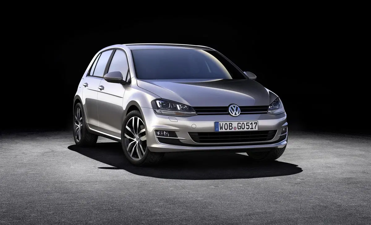 Hatchback europee a confronto: Alfa Romeo Giulietta 1.6 JTDm TCT Vs VW Golf 1.6 TDI DSG (5)