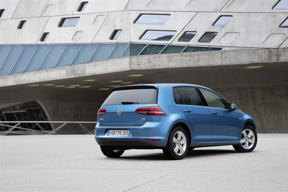 Hatchback europee a confronto: Alfa Romeo Giulietta 1.6 JTDm TCT Vs VW Golf 1.6 TDI DSG (3)