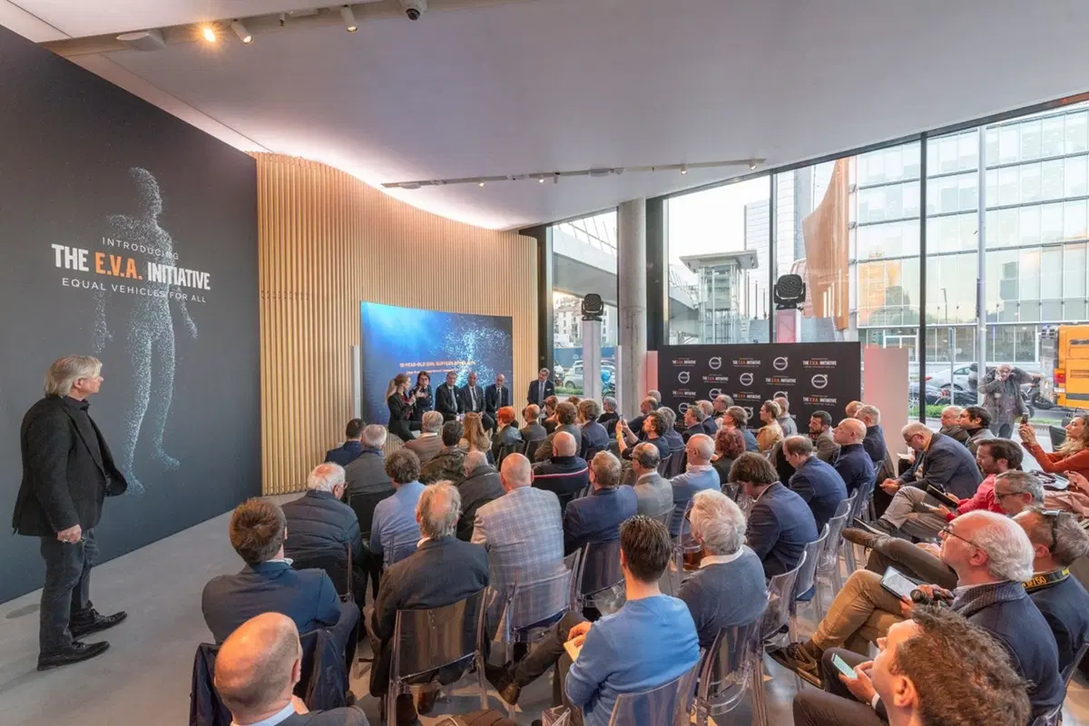 Volvo lancia il progetto sicurezza uguale per tutti, EVA: sperando che gli altri condividano [video] (2)