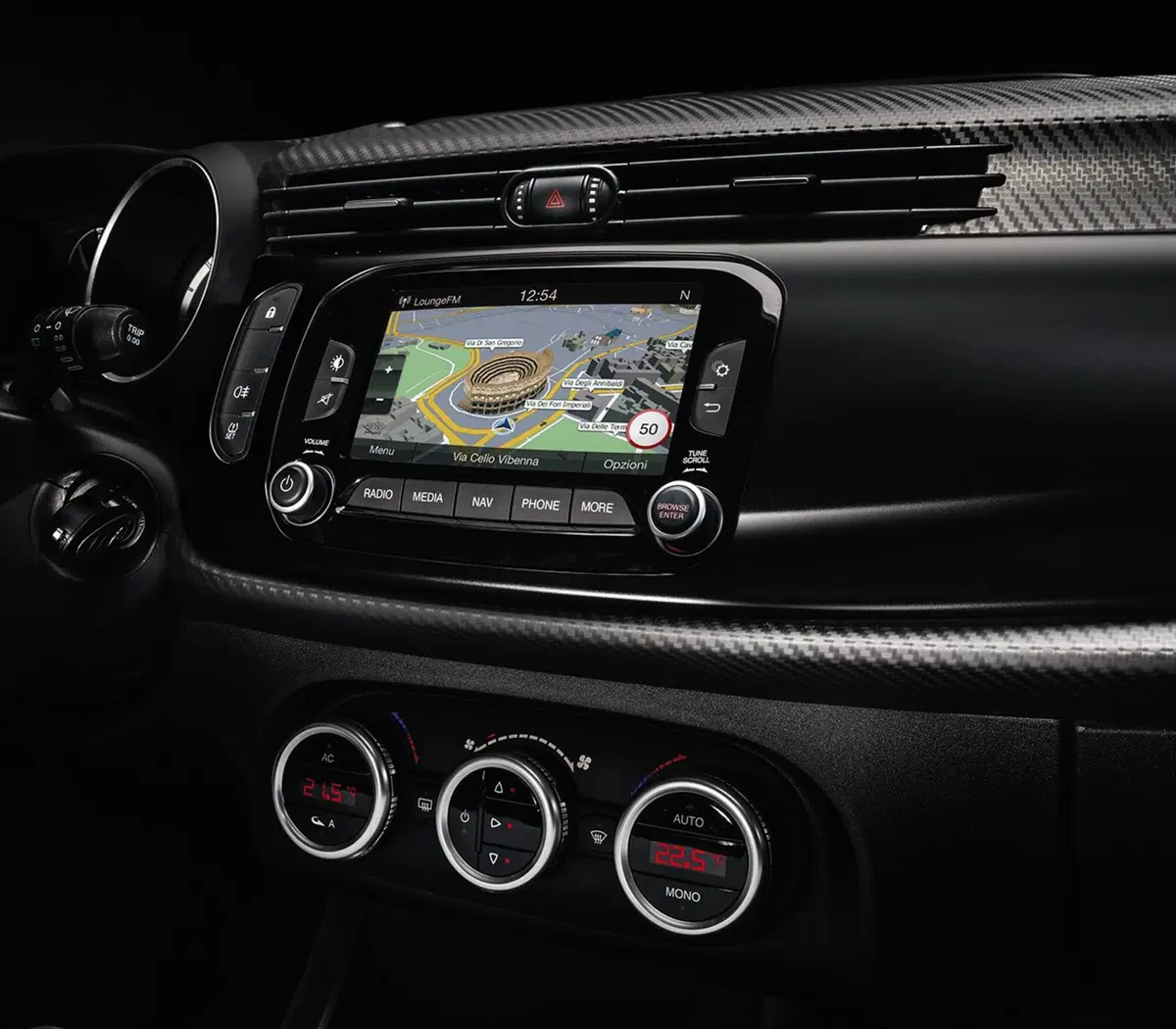Hatchback europee a confronto: Alfa Romeo Giulietta 1.6 JTDm TCT Vs VW Golf 1.6 TDI DSG (5)