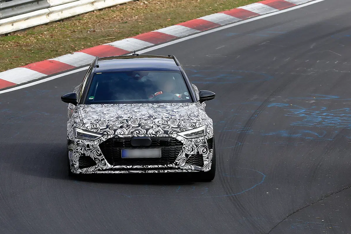 Audi RS6, in arrivo la prossima generazione  (7)