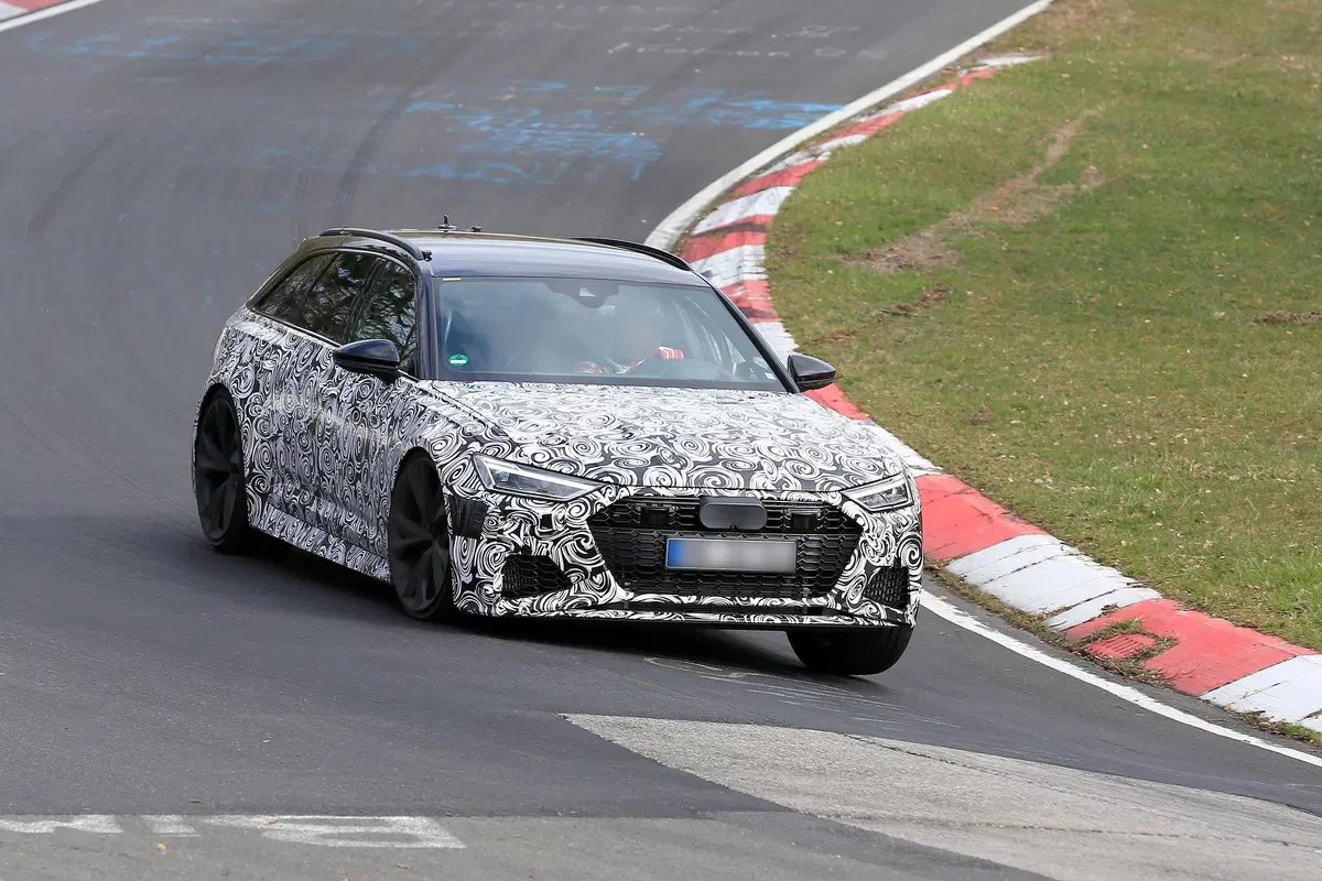 Audi RS6, in arrivo la prossima generazione  (9)