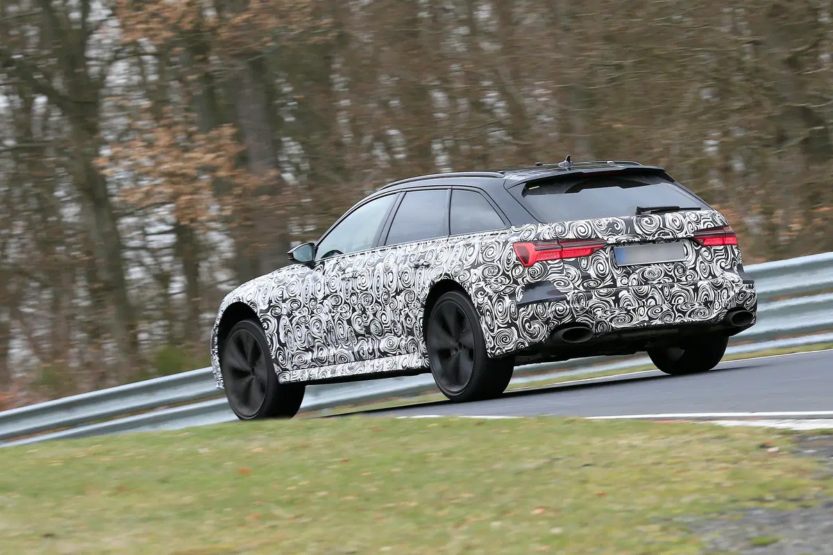 Audi RS6, in arrivo la prossima generazione  (10)
