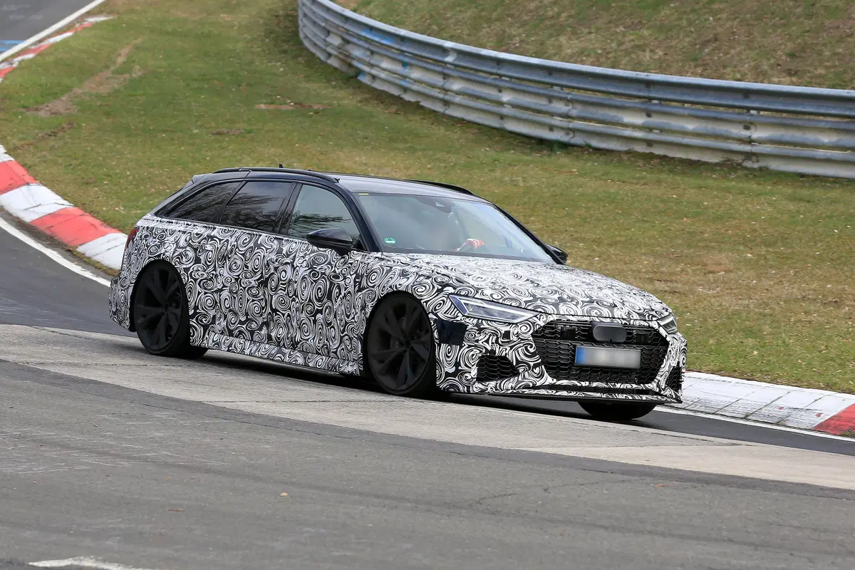 Audi RS6, in arrivo la prossima generazione  (13)