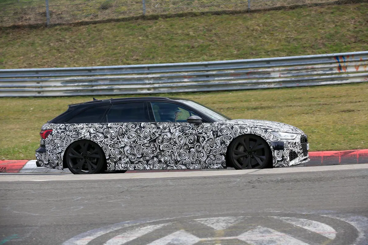 Audi RS6, in arrivo la prossima generazione  (14)
