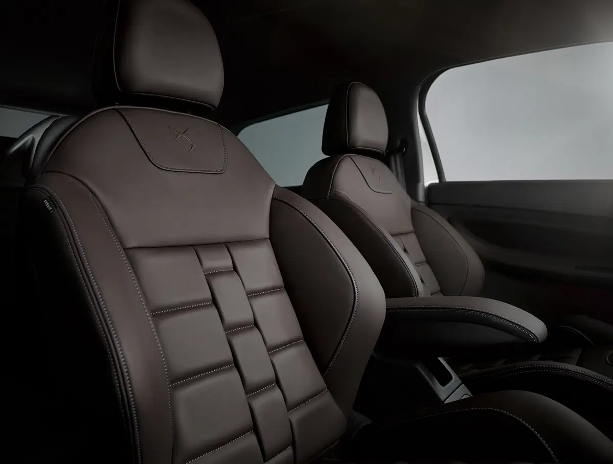 DS 3 e DS 3 Cabrio restyling 2016 (2)