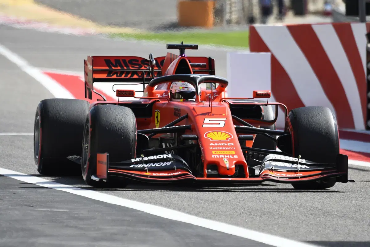 F1, GP Bahrain 2019: ecco com'è cambiata Sakhir in 15 anni (19)