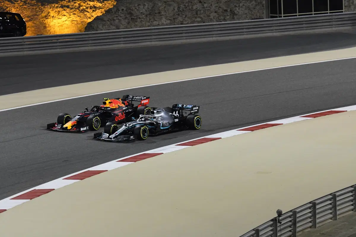 F1, GP Bahrain 2019: ecco com'è cambiata Sakhir in 15 anni (24)