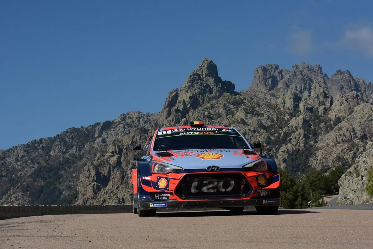 WRC19. Hyundai. Andrea Adamo: “Il mio stile di comando? Guardare negli occhi!” (3)