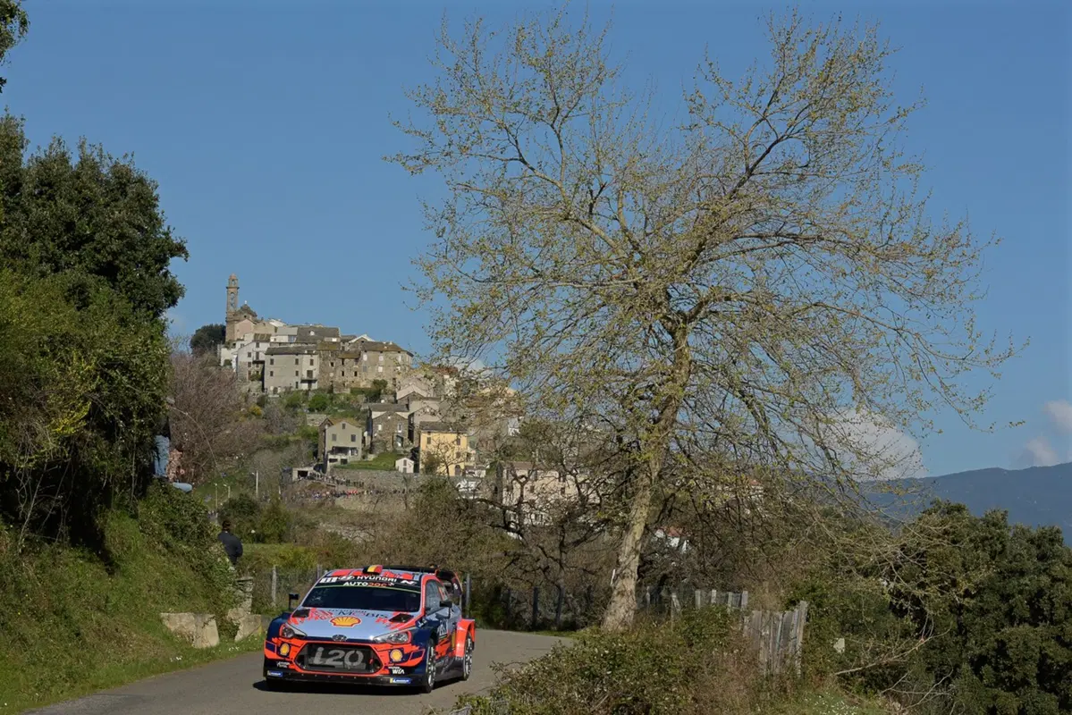 WRC19. Hyundai. Andrea Adamo: “Il mio stile di comando? Guardare negli occhi!” (15)