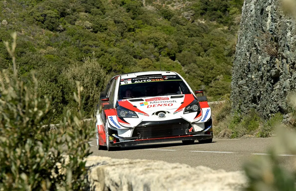 WRC19. Corsica. Neuville-Hyundai: il giorno del risveglio (12)