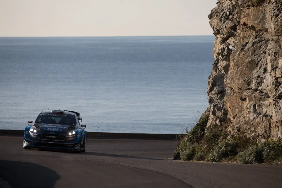 WRC19. Corsica. Neuville-Hyundai: il giorno del risveglio (51)