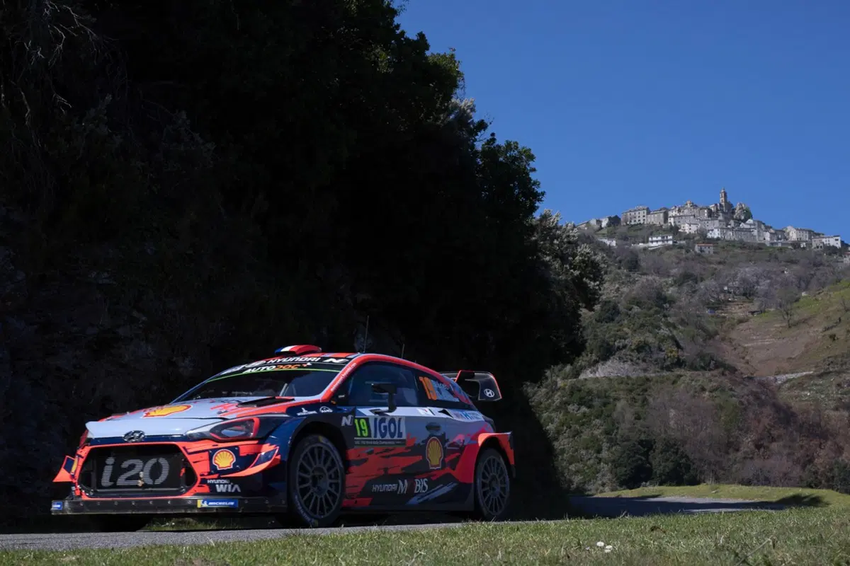 WRC19. Corsica. Neuville-Hyundai: il giorno del risveglio (52)
