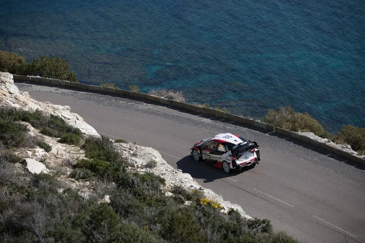 WRC19. Corsica. Neuville-Hyundai: il giorno del risveglio (59)