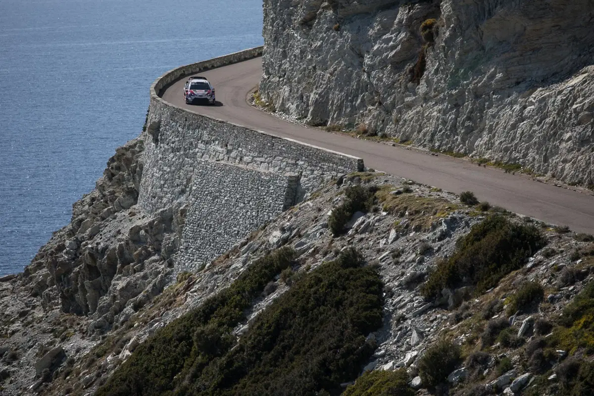 WRC19. Corsica. Neuville-Hyundai: il giorno del risveglio (60)