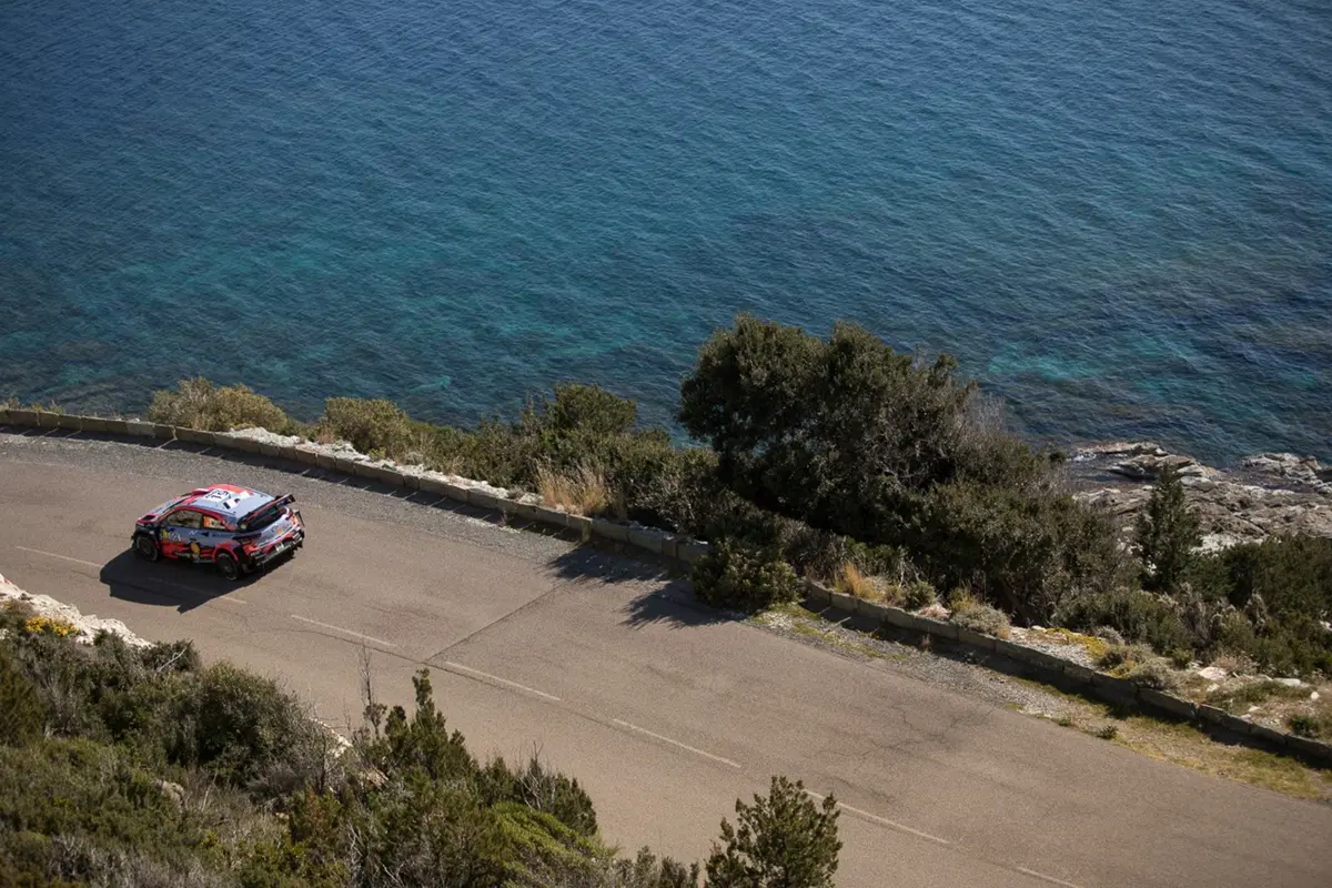 WRC19. Corsica. Neuville-Hyundai: il giorno del risveglio (63)