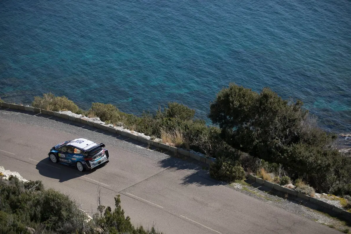WRC19. Corsica. Neuville-Hyundai: il giorno del risveglio (67)
