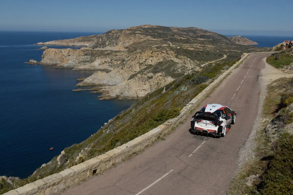 WRC19. Corsica. Apoteosi Neuville Hyundai, “dramma” Evans (9)