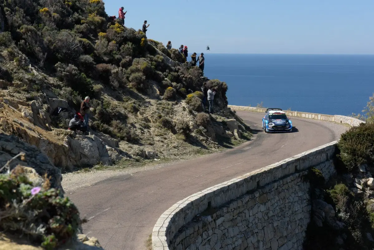 WRC19. Corsica. Apoteosi Neuville Hyundai, “dramma” Evans (10)