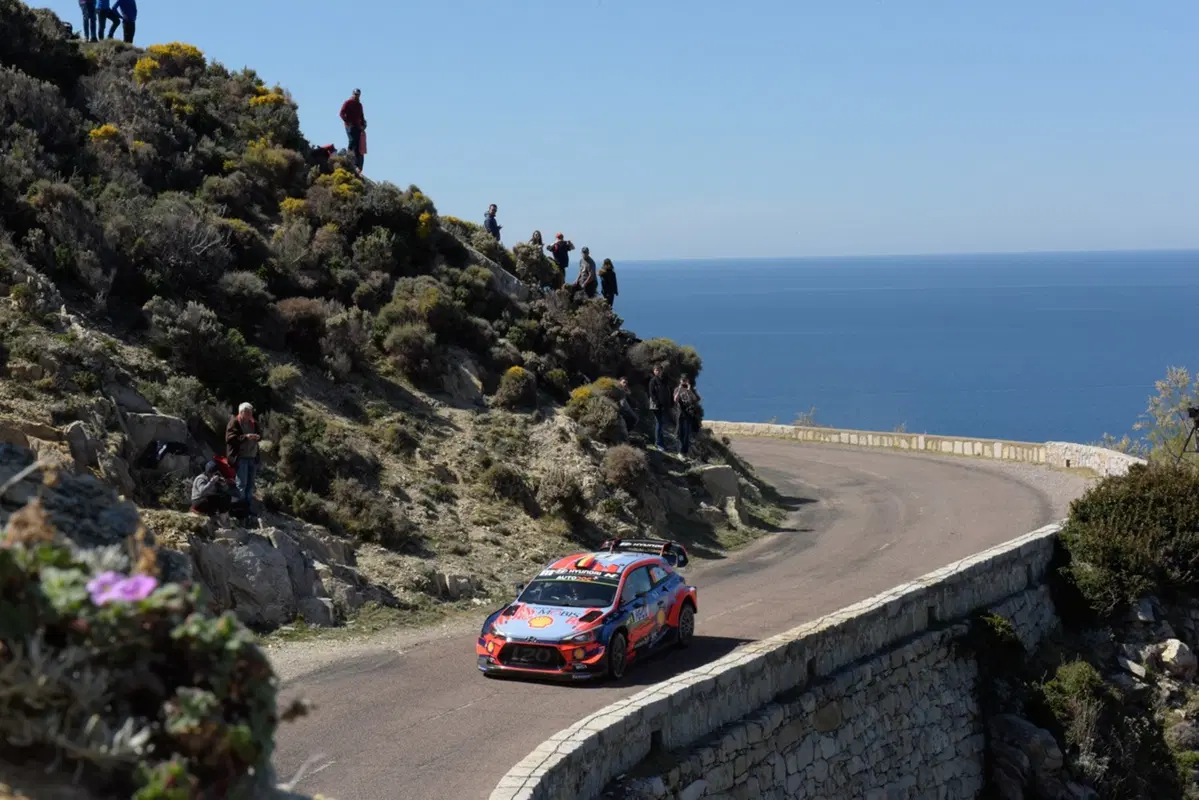 WRC19. Corsica. Apoteosi Neuville Hyundai, “dramma” Evans (28)