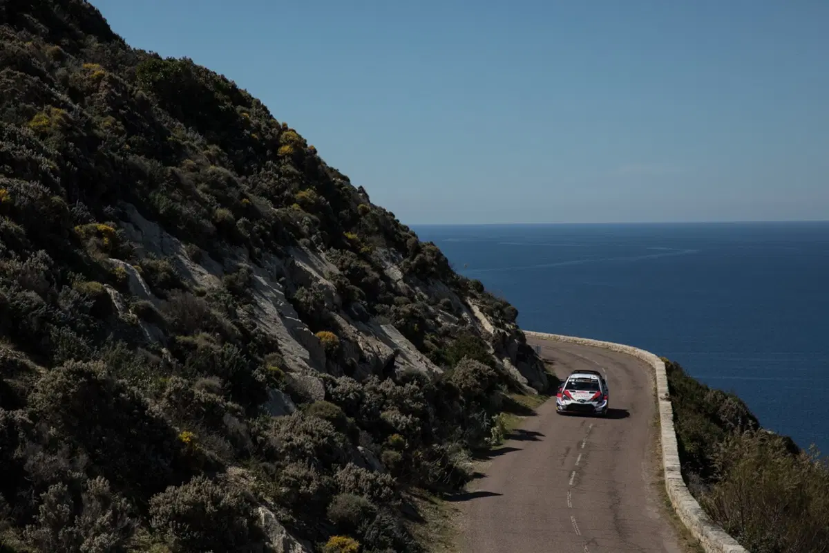 WRC19. Corsica. Apoteosi Neuville Hyundai, “dramma” Evans (31)