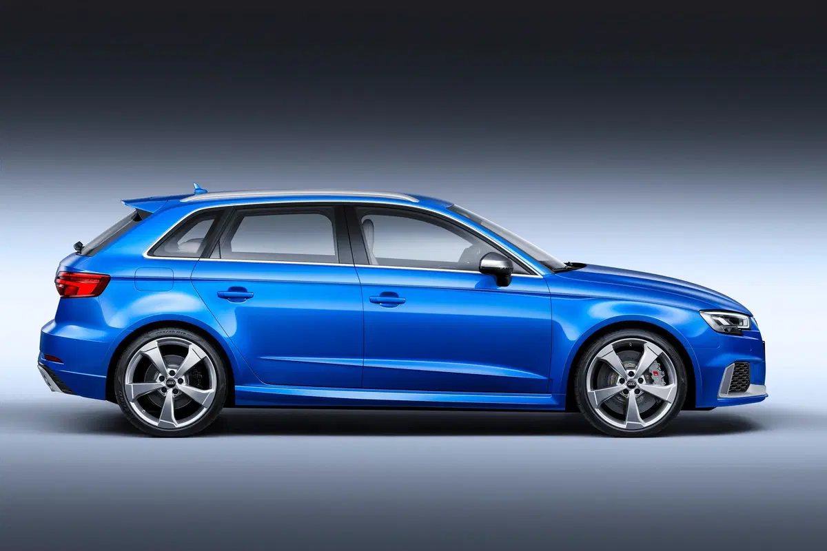 Audi RS 3 Sportback (2015-20) (2)