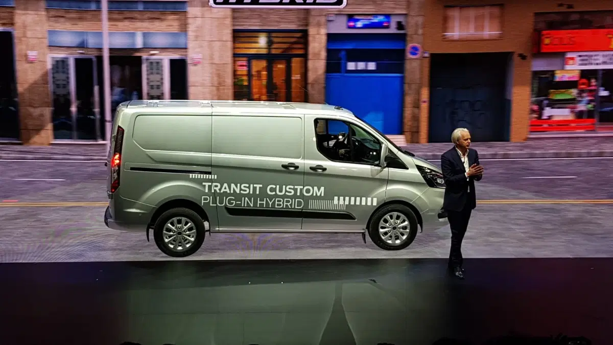 Ford, Hybrid per tutti i gusti: ecco nuova Kuga, Explorer, Tourneo, Fiesta e Focus [video live] (12)