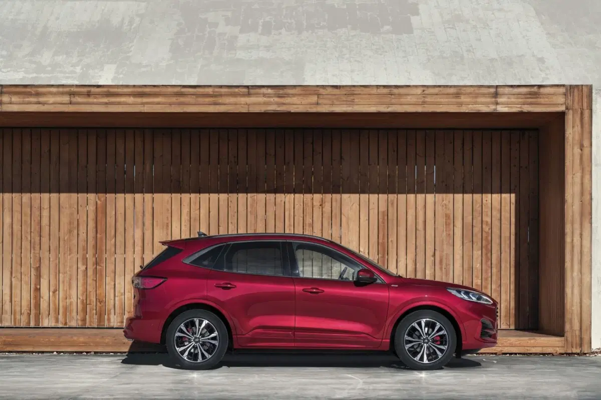 Ford, Hybrid per tutti i gusti: ecco nuova Kuga, Explorer, Tourneo, Fiesta e Focus [video live] (24)